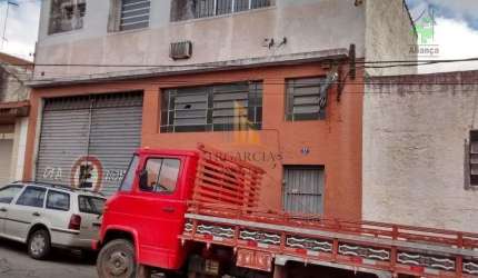 Galpão de 300m² na Vila Antonieta - SP: venda por R$ 2 mi e locação por R$ 8 mil.