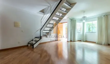 Sobrado de Condomínio em Vila Santa Clara - SP: 202m², 3 dormitórios, 1 suíte, 4 banheiros por R$ 910.000