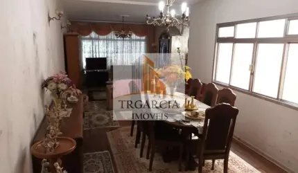 Casa Sobrado à Venda em Vila Carrão - 230m², 3 Dormitórios