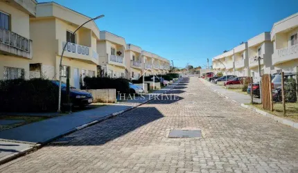 Casa à venda em Cotia, Jardim Caiapiá, com 2 quartos, com 65 m²