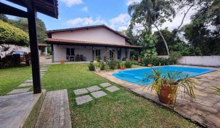 Venda | Casa com 350 m², 4 dormitórios. Chácara Rincão, Cotia SP