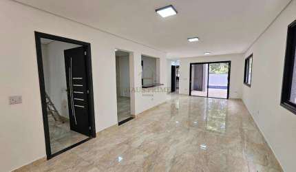 Casa à venda e para alugar em Cotia, Chácara Roselândia, com 3 quartos, com 248 m²