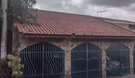 Casa com 5 dormitórios à venda, 250 m² por R$ 1.450.000 - Vila Boa Vista - Barue