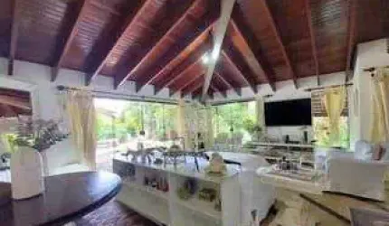 Casa com 370m², 4 Dorm (3 Suítes), 3 Vagas em Jandira/SP! Suit (11) 94584-8250