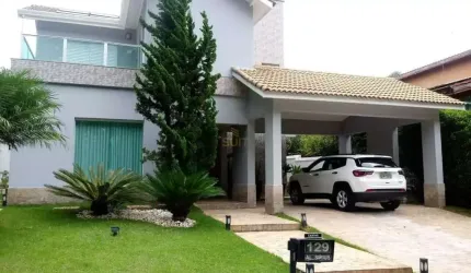 Morada Das Estrelas - Casa com 300 m², 4 Suítes, 2 Vagas, Hidro e Lazer com Chur