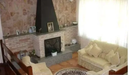 Morada Das Estrelas - Casa com 470 m², 4 Suítes, 6 Vagas, Churrasqueira e Piscin