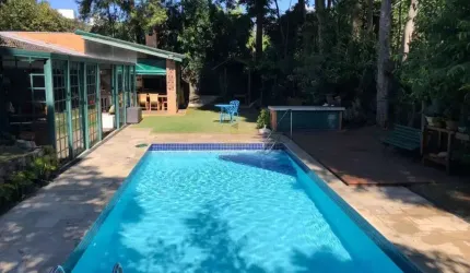 Alphaville 3 - Casa com 413m², 3 Dorm (1 Suíte), 6 Vagas e Espaço Gourmet com Pi