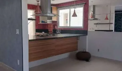 Casa com 3 dormitórios à venda, 160 m² por R$ 2.000.000 - Tamboré - Santana de P