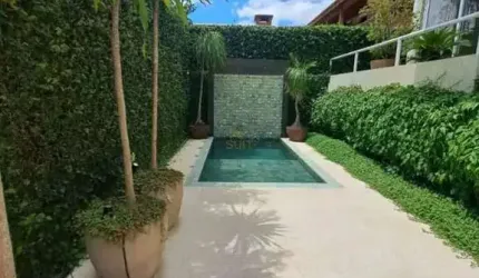 Alphaville 09 - Casa com 393m², 4 Suítes, 2 Vagas, Piscina, Escritório, Lavander
