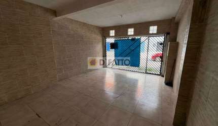 02 Casas total de 5 dormitórios, 180 m²