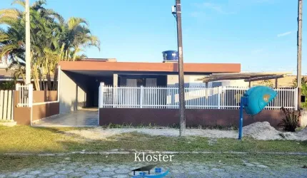 Casa a venda Balneário Shangri-lá com piscina
