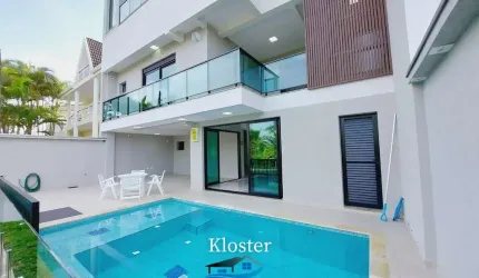 TRIPLEX COM 6 SUÍTES Á VENDA BALNEARIO ATAMI SUL