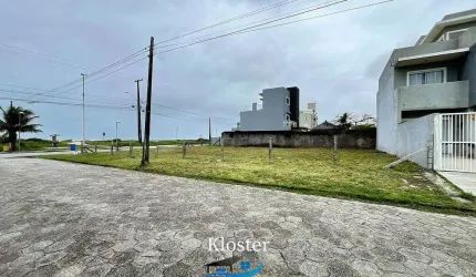 Terreno de esquina Frente mar Balneário Itapuã