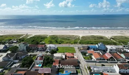 Sobrado faixa mar Balneário Leblon Pr