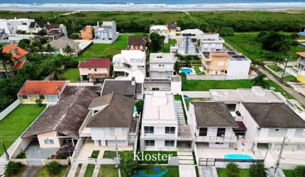 Sobrado com 4 suítes a venda Balneário Atami