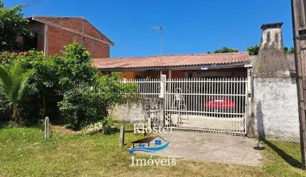 Casa com Suíte a Venda Balneário Shangrilá