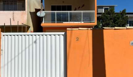 Casa ampla e moderna com 3 quartos (2 suítes) por apenas R$ 240.000,00!