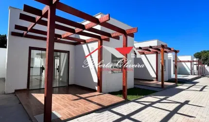 CASA MODERNA EM CONDOMÍNIO COMPLETO – CONSTRUÇÃO NOVA E ACABAMENTOS DE ALTO PADRÃO!