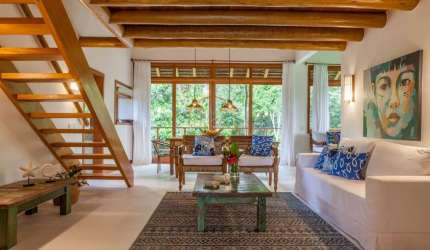 Casa de luxo em Estrada de Trancoso - Porto Seguro com 136m², 03 dormitórios, 2 suítes e 3 banheiros à venda ou locação por R$ 3.200.000