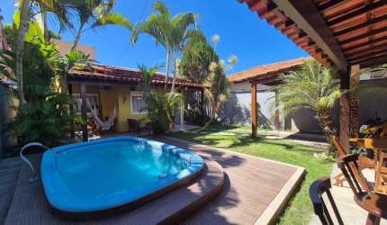 Casa à Venda em Coroa Vermelha: 3 Dormitórios por R$650k