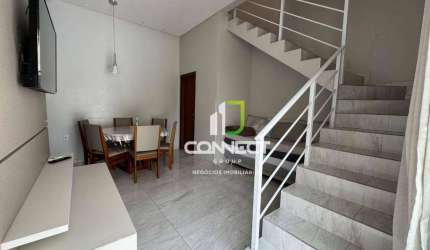 Sobrado com 2 suítes à venda, 80 m² por R$ 720.000 - Fazenda - Itajaí/SC