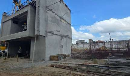 Mundi Rooftop: Casas modernas em condomínio fechado com lazer completo!
