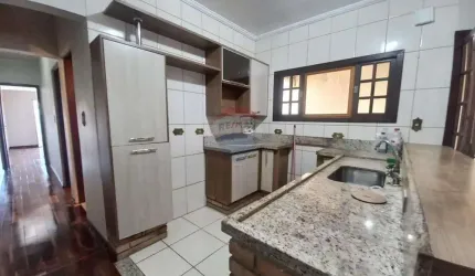 'Encontre Sua Casa dos Sonhos em Jardim Guapituba'
