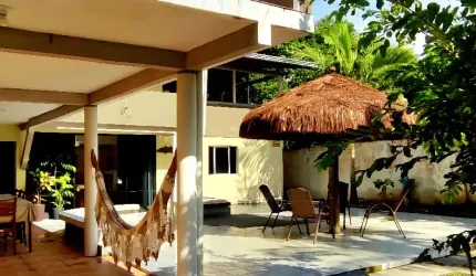 Chácara Paradisíaca Com Fundos para o Rio Guaraguaçu - Praia de Leste