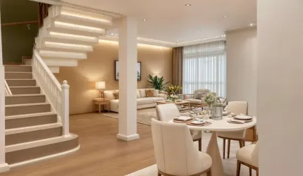 Casa com 4 quartos à venda na Rua Doutor Percival Loyola, 321, Portão, Curitiba, 371 m2 por R$ 2.400.000