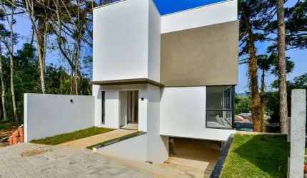 Casa com 4 quartos à venda na Travessa Taboão, Taboão, Curitiba, 346 m2 por R$ 2.550.000