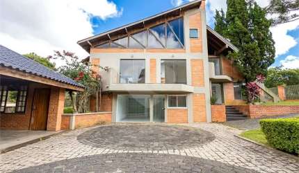 Casa com 4 quartos à venda na Rua Theodoro Makiolka, Barreirinha, Curitiba, 247 m2 por R$ 2.600.000