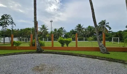 CASA SOBRADO  EM CONDOMINIO NO BAIRRO MAITINGA.