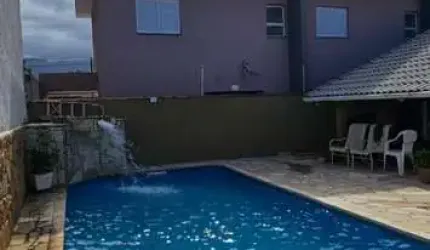 CASA PARA VENDA NO CENTRO BERTIOGA