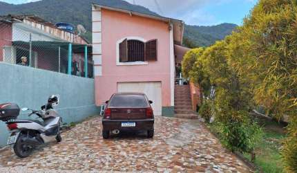 Casa com 3 dormitórios à venda, 210 m² por R$ 680.000,00 - Morro do Abrigo - São Sebastião/SP