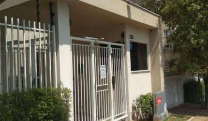 Apartamento com sacada e um dormitório