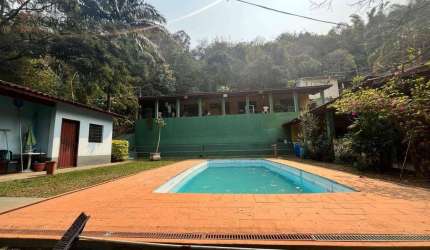 Chácara com 3 dormitórios à venda, 2503 m² por R$ 640.000,00 - Guaraiuva - Vargem/SP