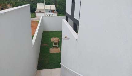 Casa com 3 quartos à venda na Rua Exodo, 333, Teixeirinha, Betim por R$ 490.000