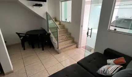 Casa com 3 quartos à venda na Rua Misael Silva, 67777, Jardim Brasília, Betim por R$ 350.000