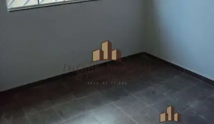Casa com 3 quartos à venda na Rua Dona Zuina, 100, Centro, Mateus Leme por R$ 360.000