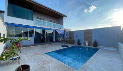 Casa com 4 dormitórios à venda, 300 m² por R$ 900.000,00 - Antônio Zanaga - Americana/SP