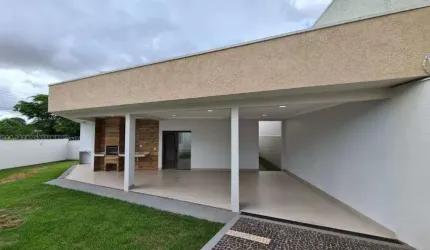Casa nova, de esquina, 3 quartos com suite, repleta em armarios novos, St. Faiçalvile lado do SESC