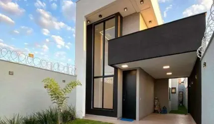 OFERTA! Casa 3 quartos com suite, alto padrão, quintal amplo no Jd. Presidente