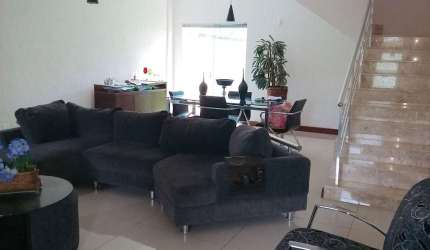 Casa para Venda em Juiz de Fora, São Pedro, 4 dormitórios, 1 suíte, 4 banheiros, 2 vagas