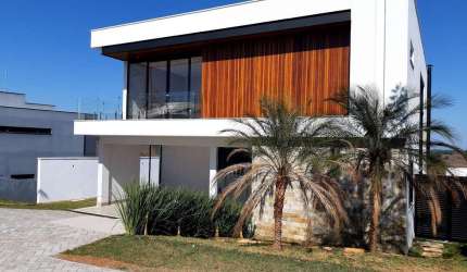 Casa para Venda em Juiz de Fora, São Pedro, 4 dormitórios, 3 suítes, 6 banheiros, 2 vagas
