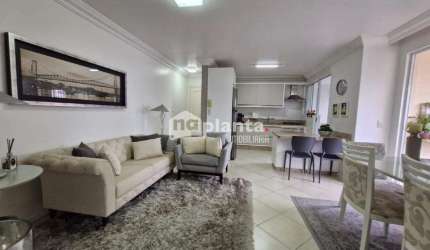 Apartamento Alaide Knabben, 2 quartos no bairro Estreito, Florianópolis