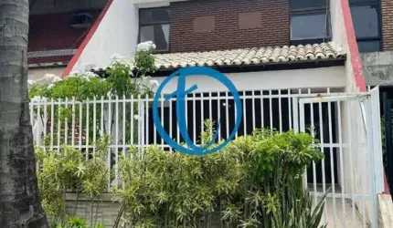 Casa com 3 quartos à venda na Rua Nova Canaã, 22, Itapuã, Salvador, 188 m2 por R$ 600.000