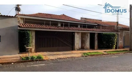 Casa à venda, 300 m² por R$ 640.000,00 - Parque Residencial Cidade Universitária - Ribeirão Preto/SP