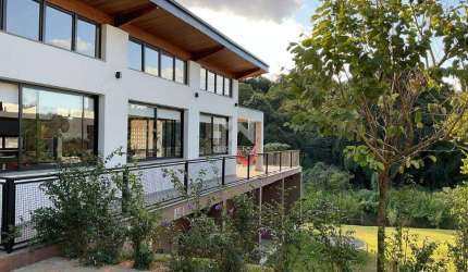 Casa à venda no Condomínio Vale da Santa Fé em Vinhedo - SP
