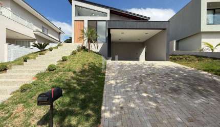 Casa semi-térrea à venda no Condomínio Villagio Paradiso em Itatiba - SP