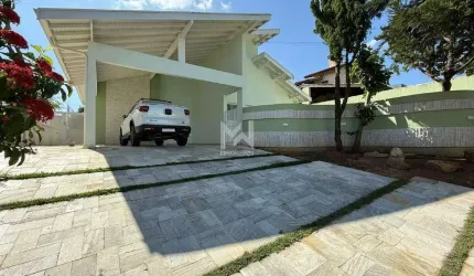 Casa térrea à venda no Condomínio Estância Marambaia em Vinhedo - SP